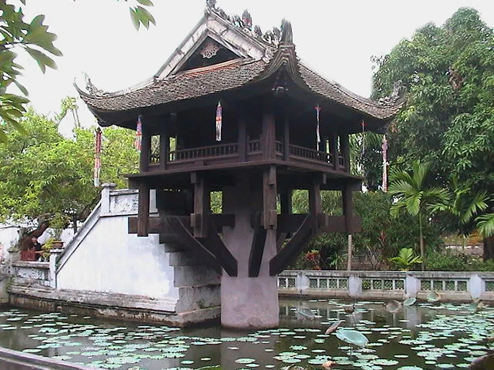 Kiến Trúc Đặc Trưng và Di Sản Văn Hóa