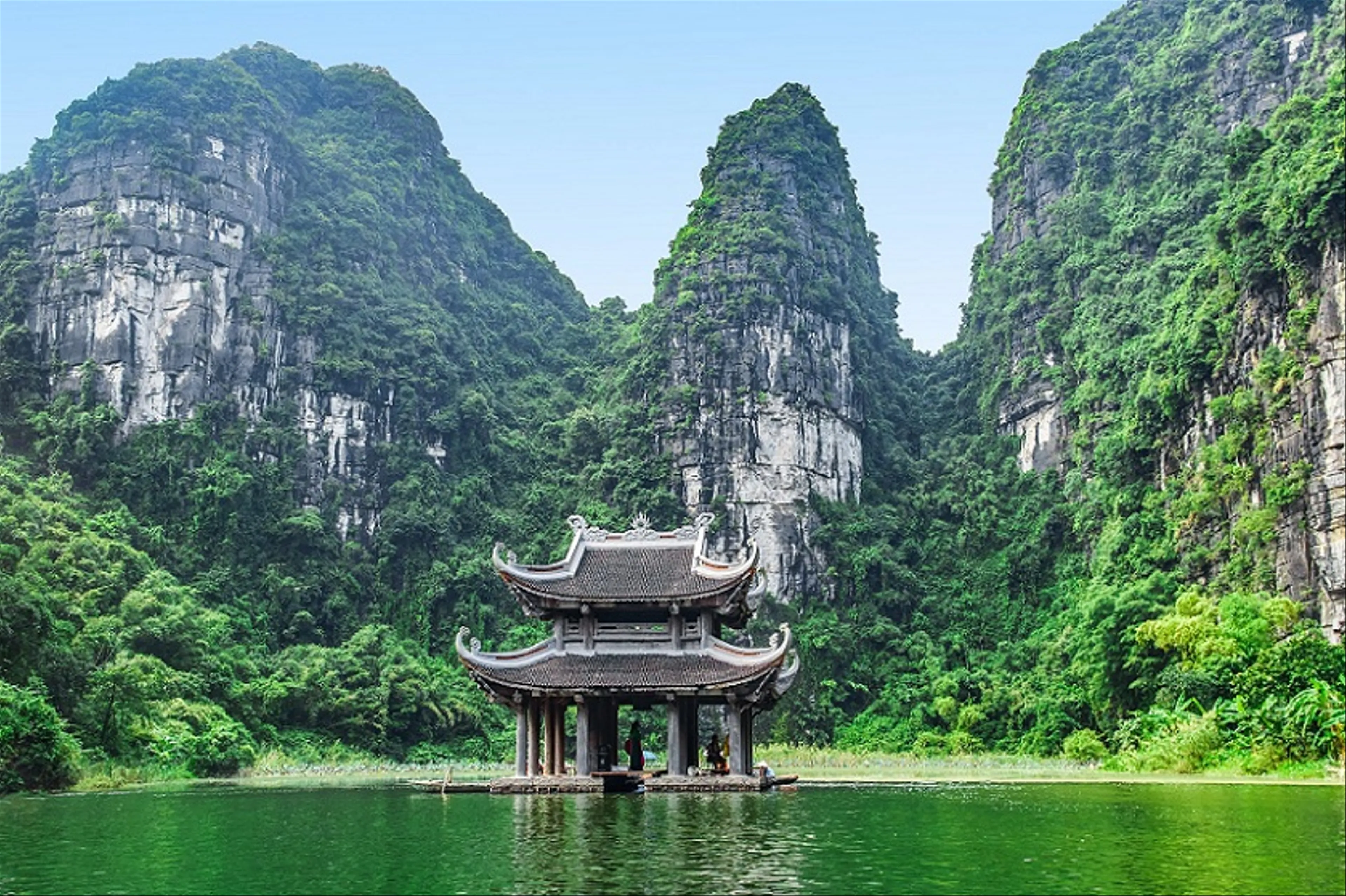 Tham Quan Quần Thể Danh Thắng Tràng An: Bí Kíp Trải Nghiệm Tuyệt Vời