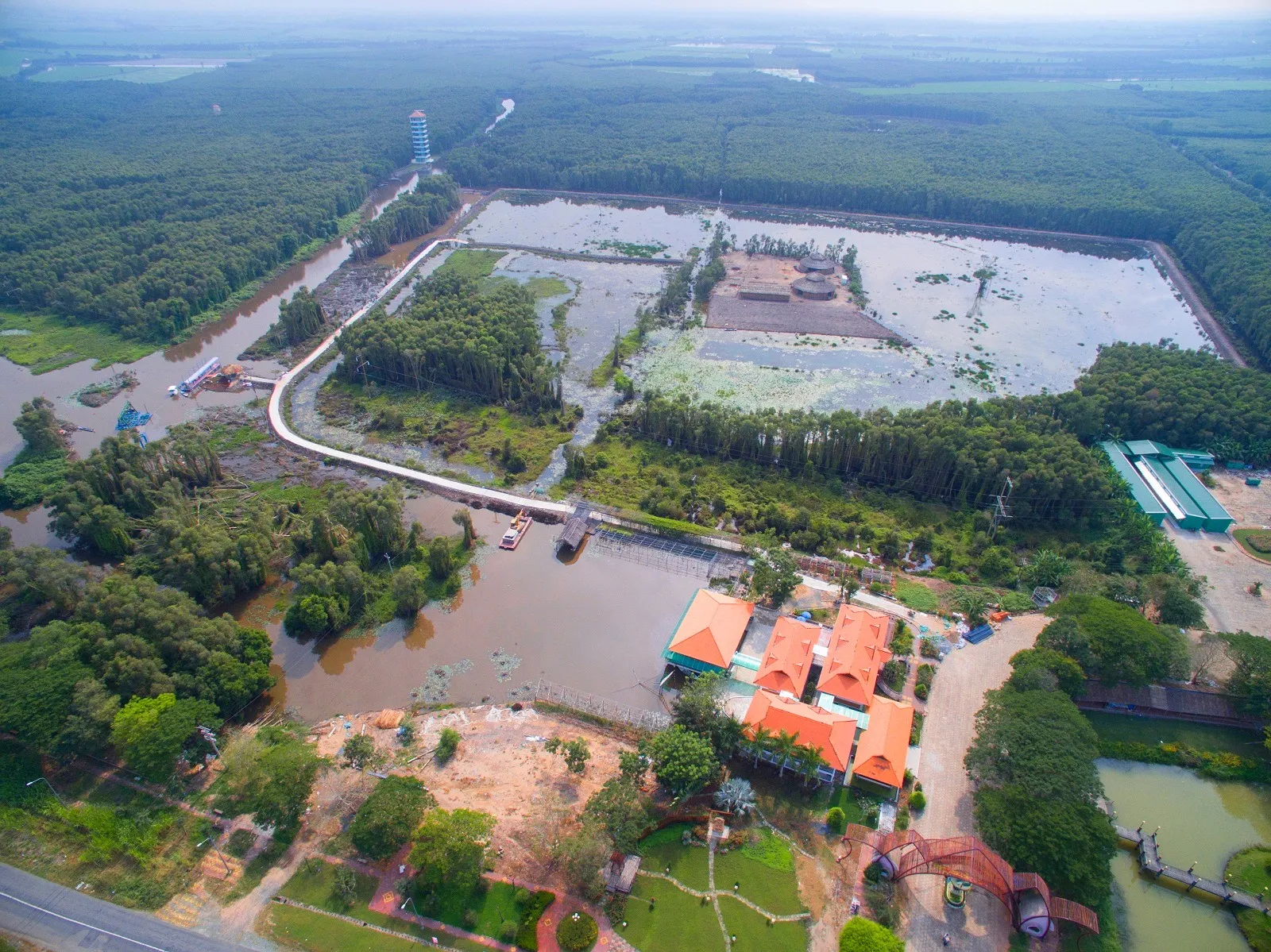 Hướng Dẫn Di Chuyển Đến Làng Nổi