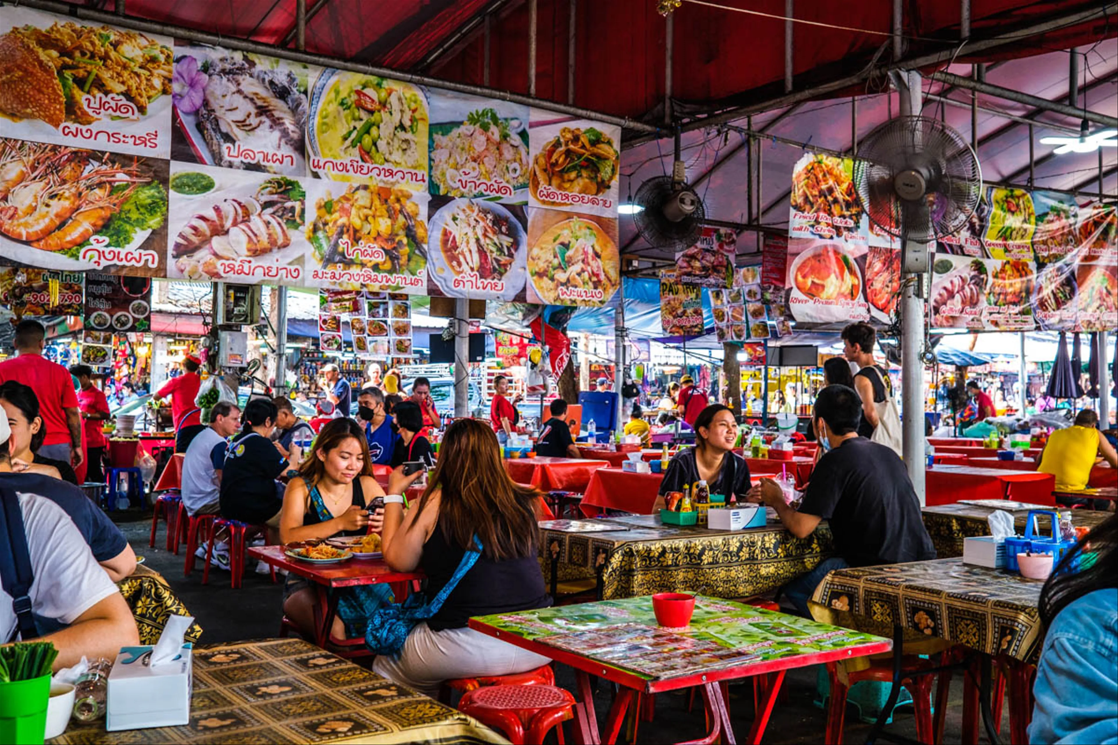 A Culinary Journey: Savoring Street Food in Bangkok's Chatuchak Market