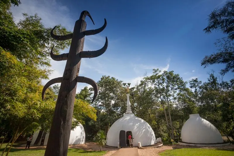 EXPLORING THE UNUSUAL BAAN DAM – BLACK HOUSE MUSEUM