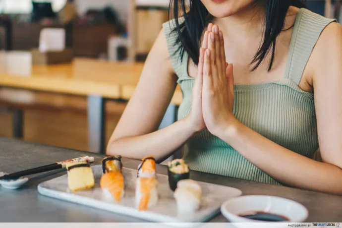 Cultural Etiquette: Dining Like a Local
