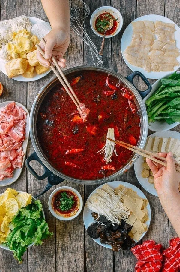 Mastering the Sichuan Hot Pot Experience