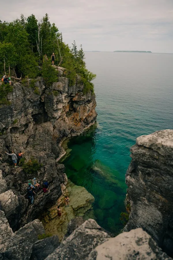 Sustainable Travel: Protecting Bruce Peninsula's Beauty