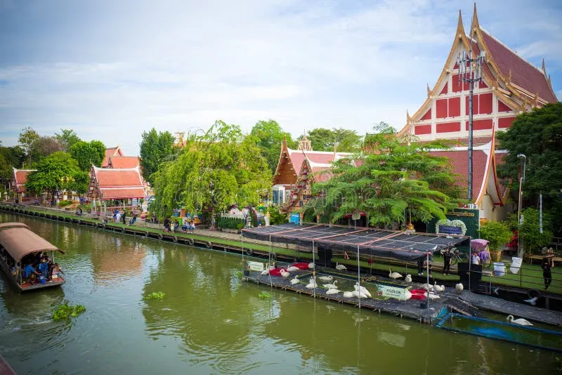 Kwan-Riam Floating Market editorial stock photo. Image of kwanriam - 81985828
