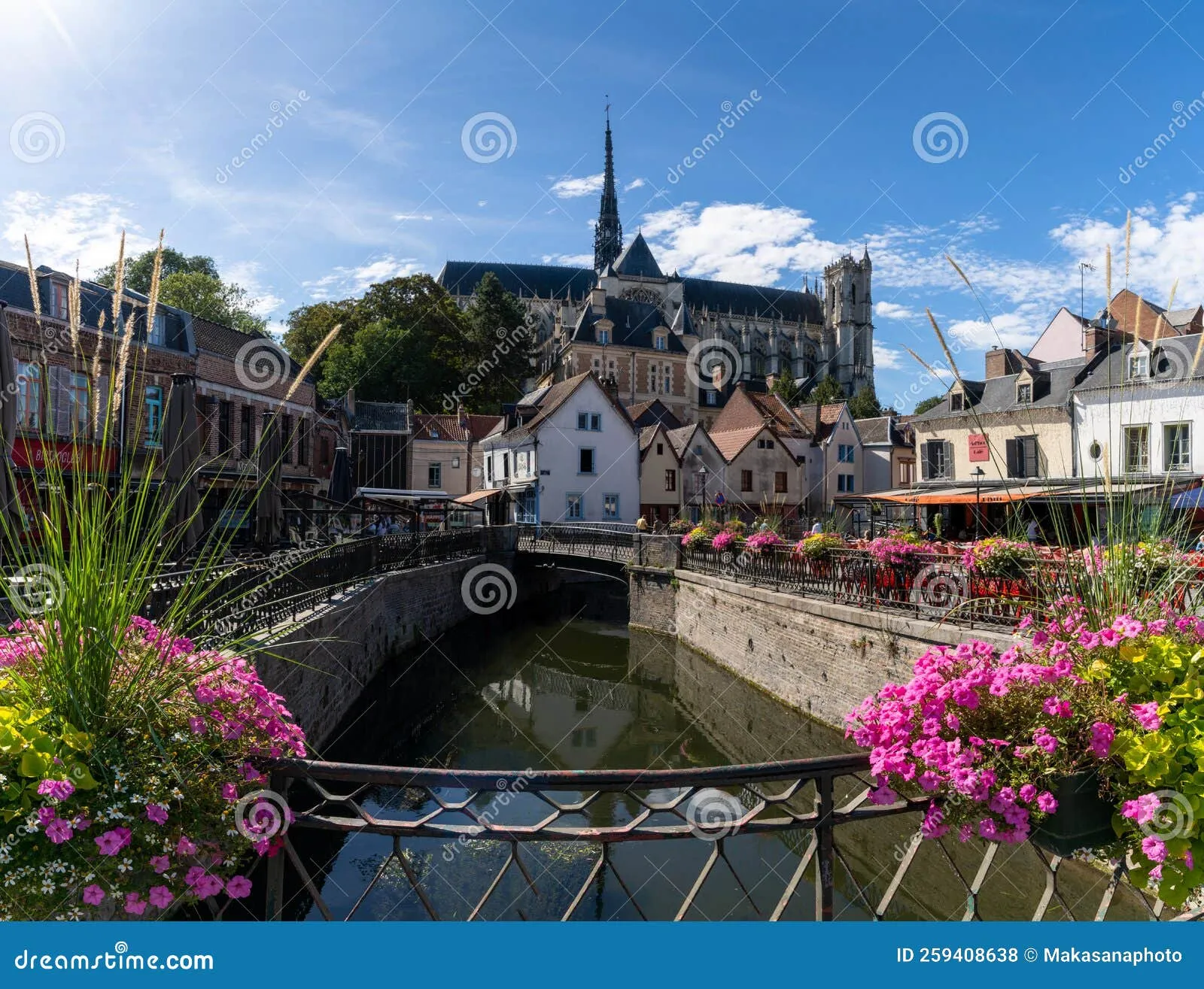 The Allure of Amiens' Canals