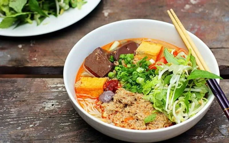 Giới thiệu về món bún riêu cua