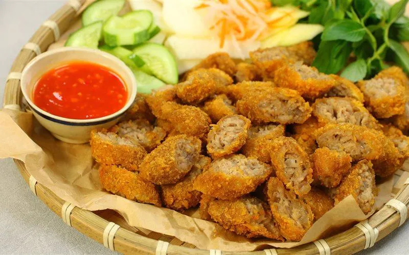 Nem Rán Ngõ Tạm Thương - Hương Vị Thơm Ngon