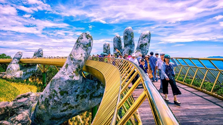 Khám Phá Văn Hóa Địa Phương Qua Nghệ Thuật
