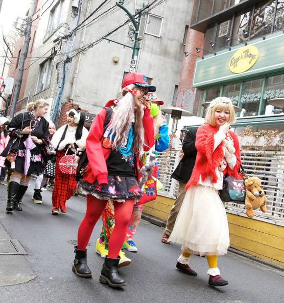 Shibuya và Harajuku: Thiên đường thời trang và văn hóa trẻ