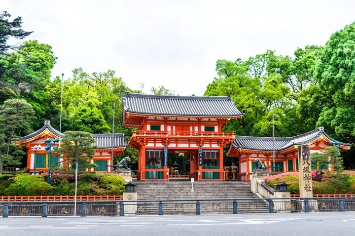 Tham Quan Đền Yasaka và Công Viên Maruyama