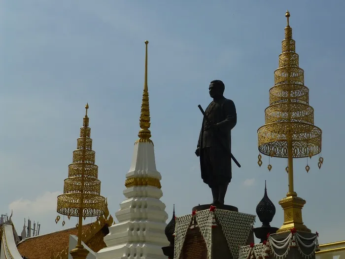 Độc đáo Chùa Thuyền (Wat YanNawa) tại Thái Lan