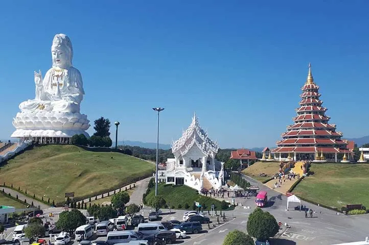 3 Temples Chiang Rai Tour Package: White Temple, Black Temple, Blue Temple,  and Wat Huay Pla Kang Museum