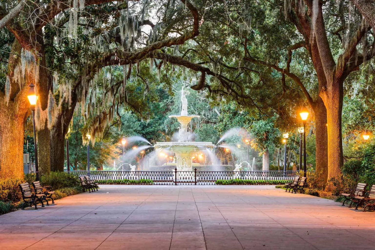 Tips for Visiting Forsyth Park: Best Times and Seasons
