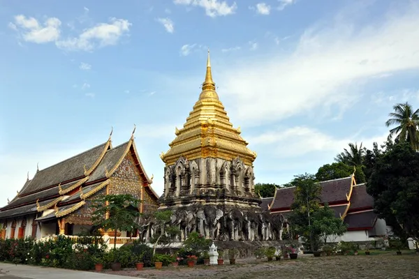 Wat Chiang Man cổ kính ngôi chùa lâu đời nhất Chiang Mai | Tour du lịch Thái Lan