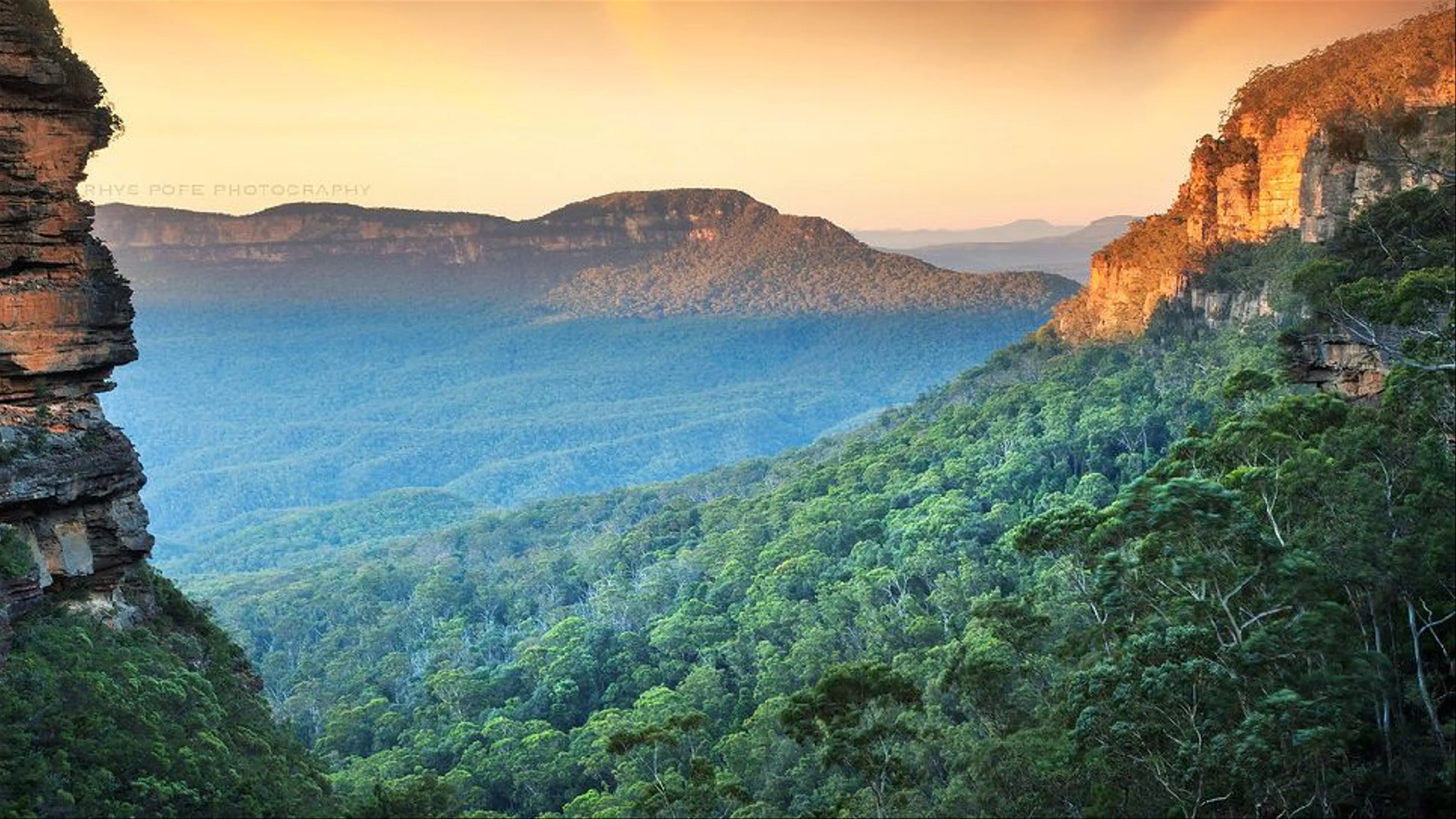 Thưởng Thức Bữa Sáng Với Tim Tam Trên Đỉnh Blue Mountains