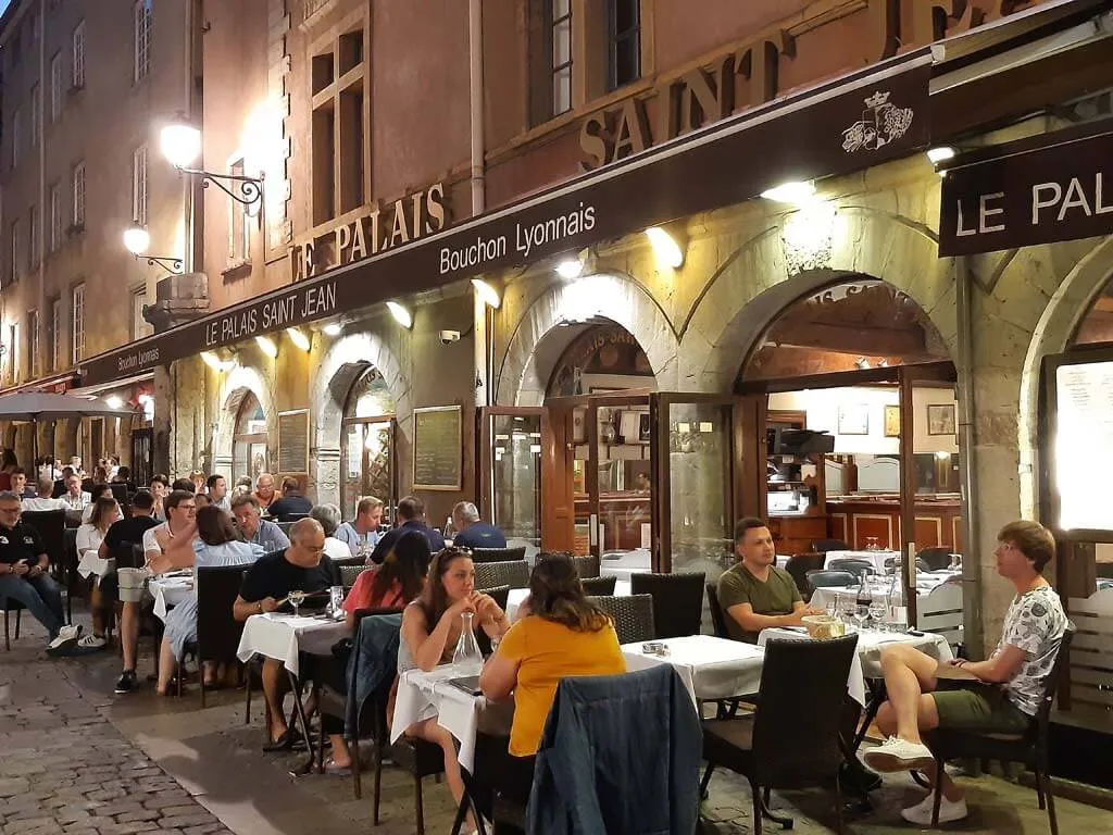 Exploring Lyon's Bouchons: Top Picks and Hidden Gems