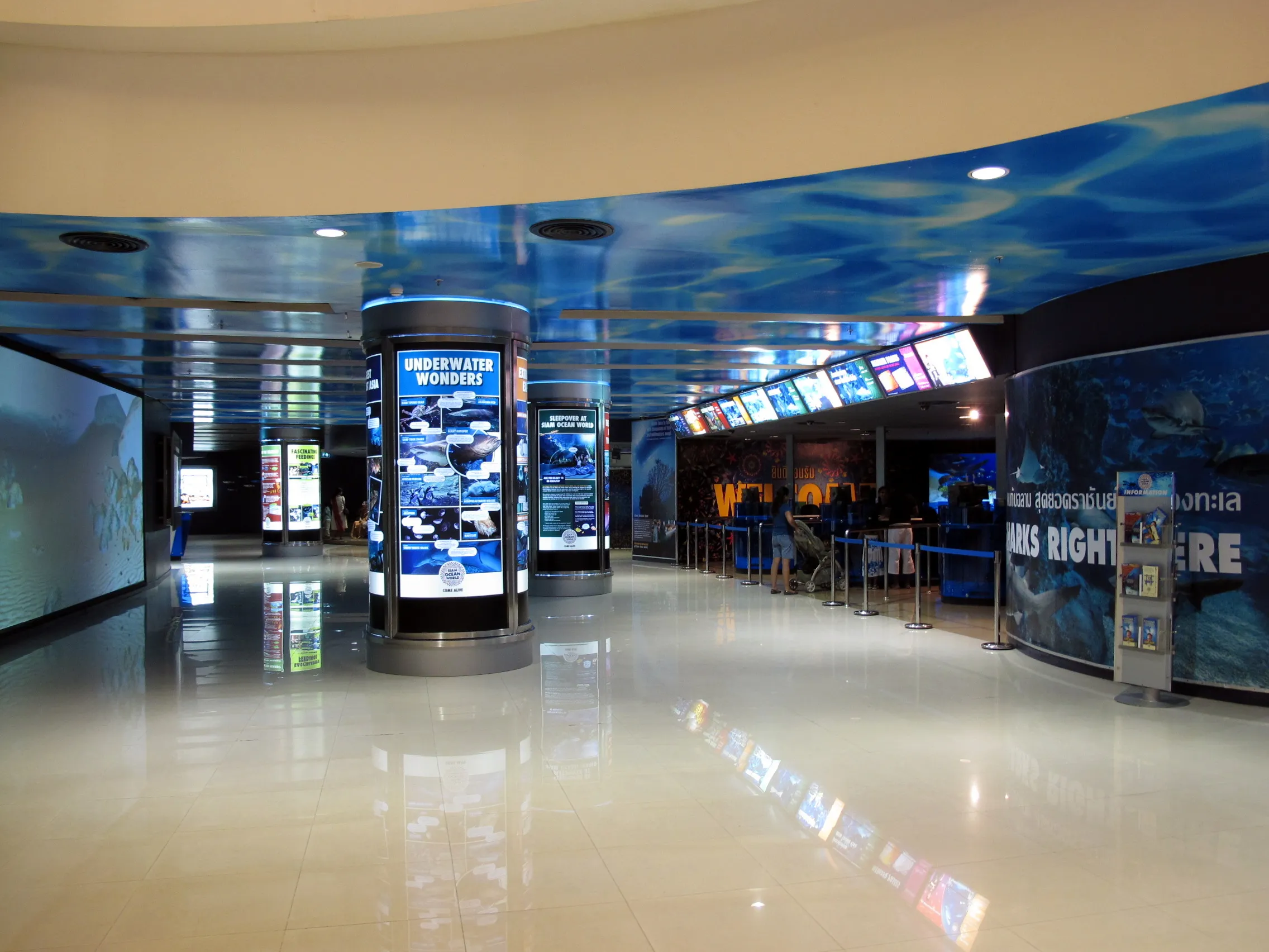 Sea Life Bangkok Ocean World - Wikipedia