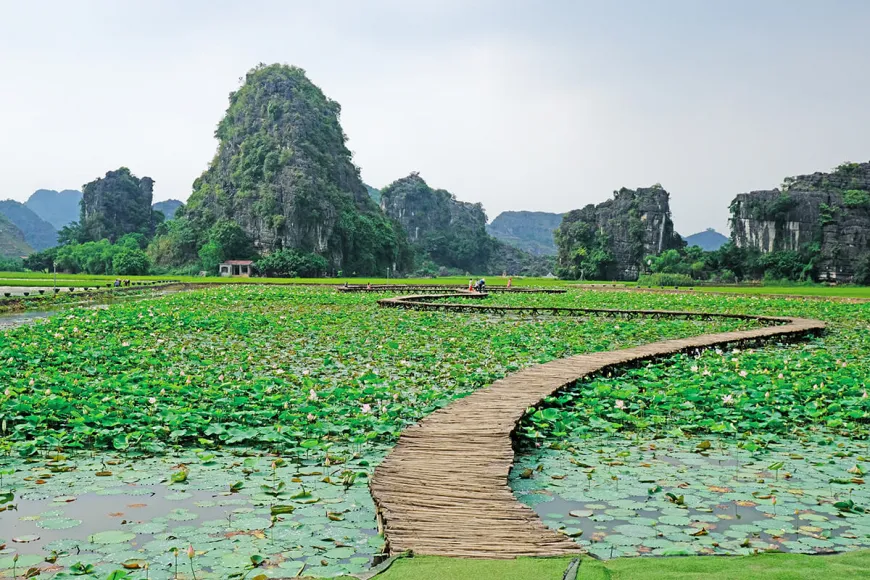Sustainable Tourism: Protecting Ninh Binh's Natural Beauty