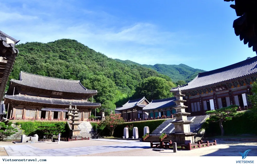 Giới thiệu về chùa Hwaeomsa