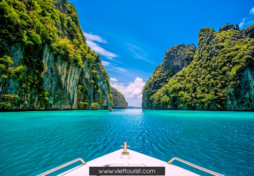 Bãi biển Phuket - Thiên đường nhiệt đới