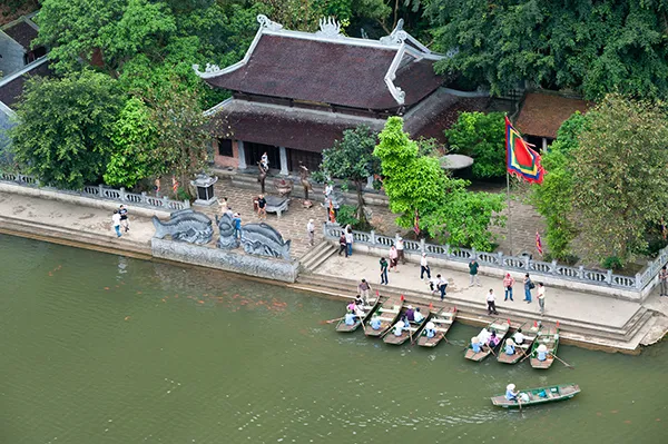 Di tích lịch sử: Đền Thái Vi