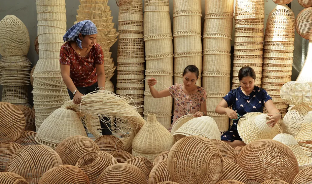 Nghệ Thuật Và Thủ Công Truyền Thống