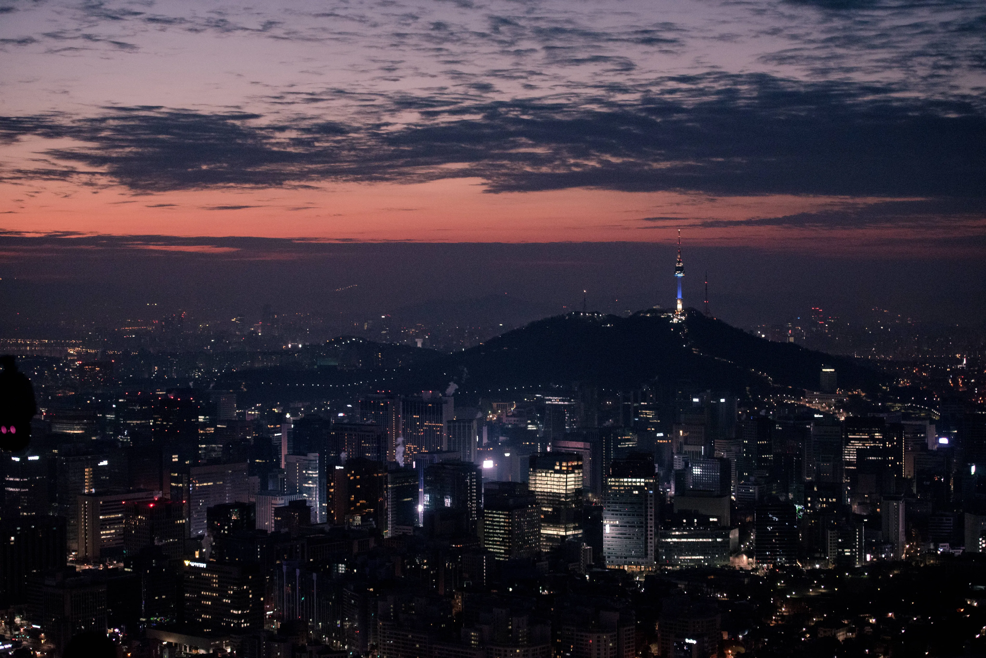 Nighttime Wonders: Haebangchon After Dark