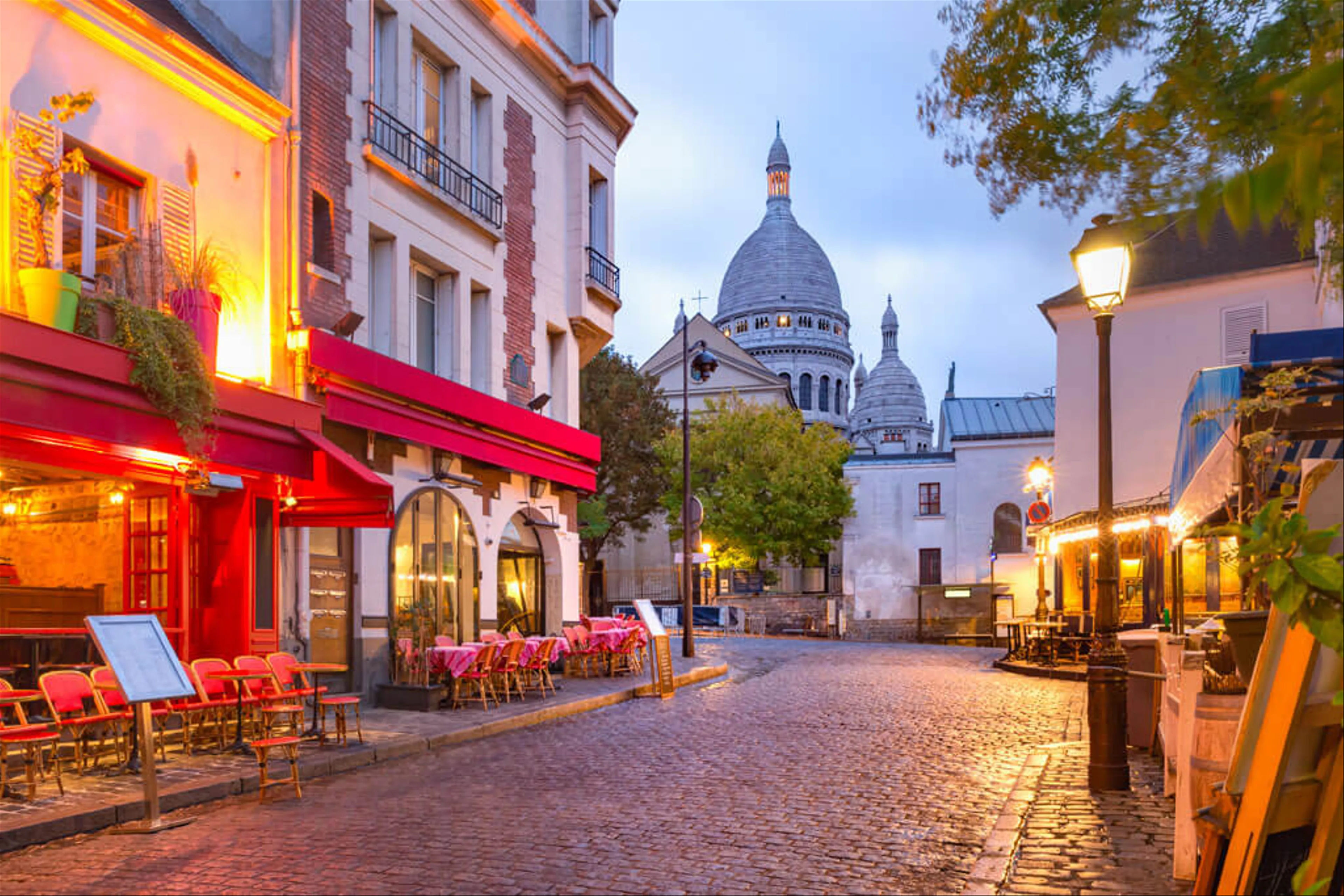 Uncover the Artistic Soul of Montmartre: A Journey Through Paris’ Iconic Bohemian Quarter