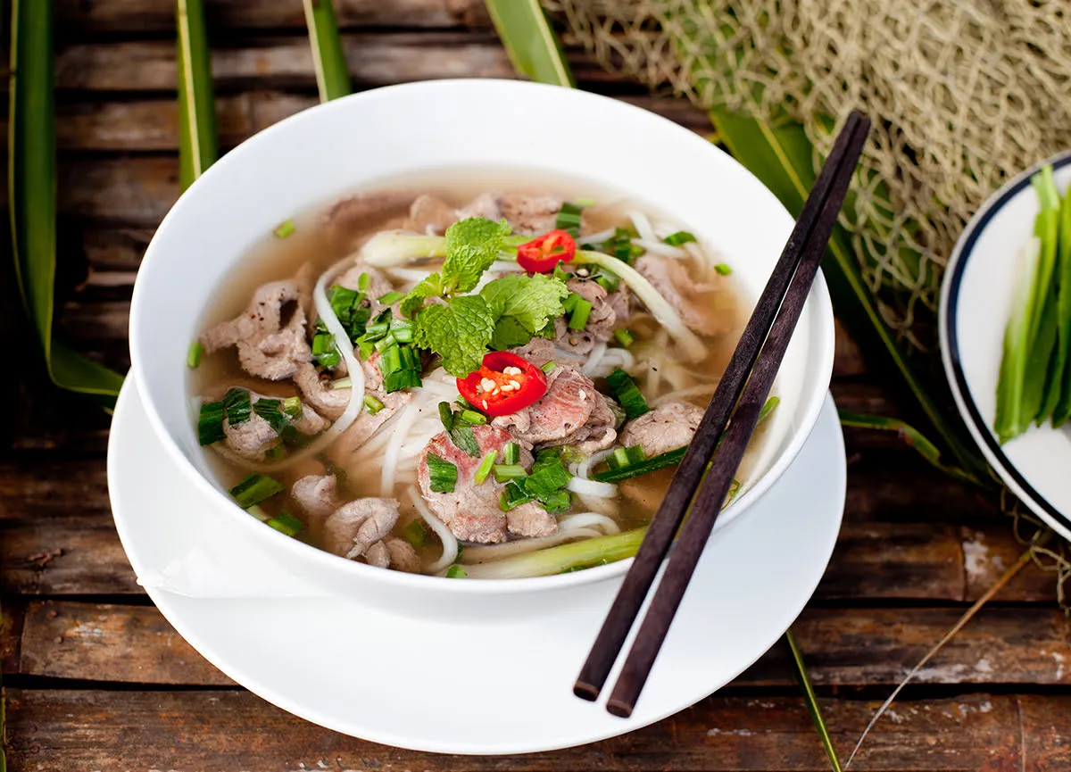 Thưởng Thức Món Ngọt Truyền Thống