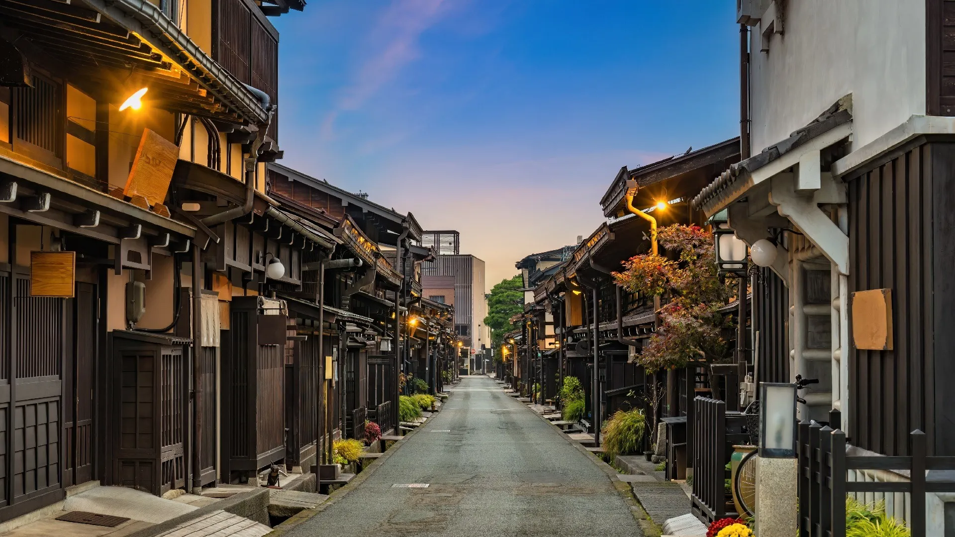 Introduction to Takayama: A Journey Back in Time