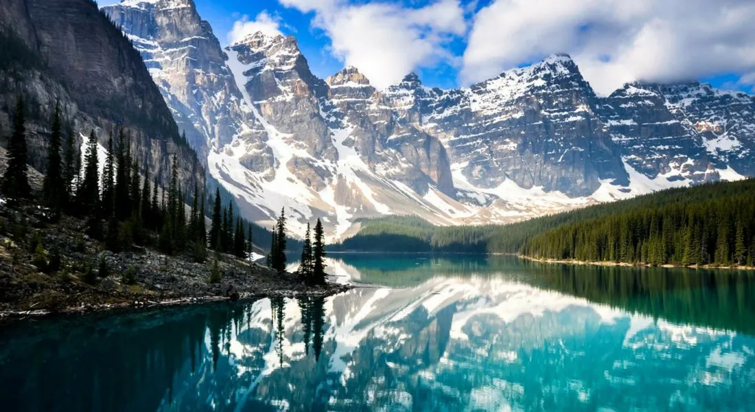 Sustainable Tourism: Protecting Banff's Natural Beauty