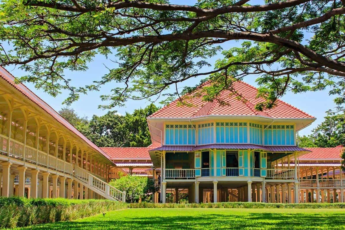 Mrigadayavan Palace - bangkok-huahintaxi.com