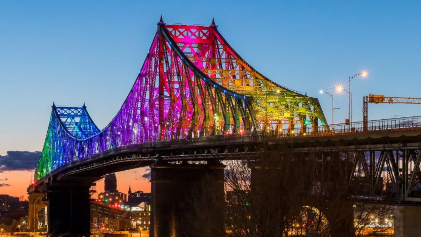A Day in Montreal: Combining Sightseeing with Culinary Stops