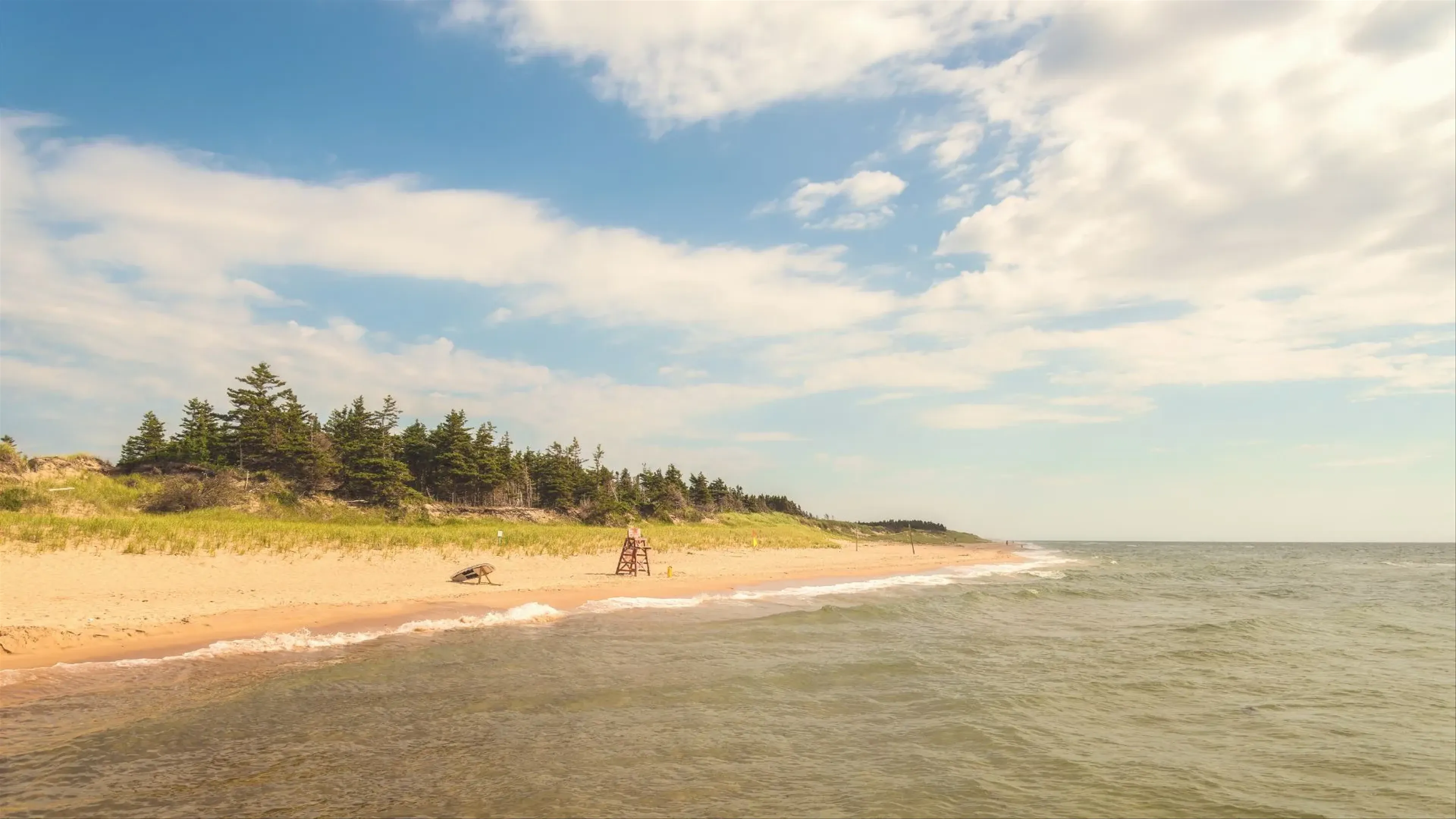 Unveiling the Hidden Beaches of Prince Edward Island: A Coastal Escape
