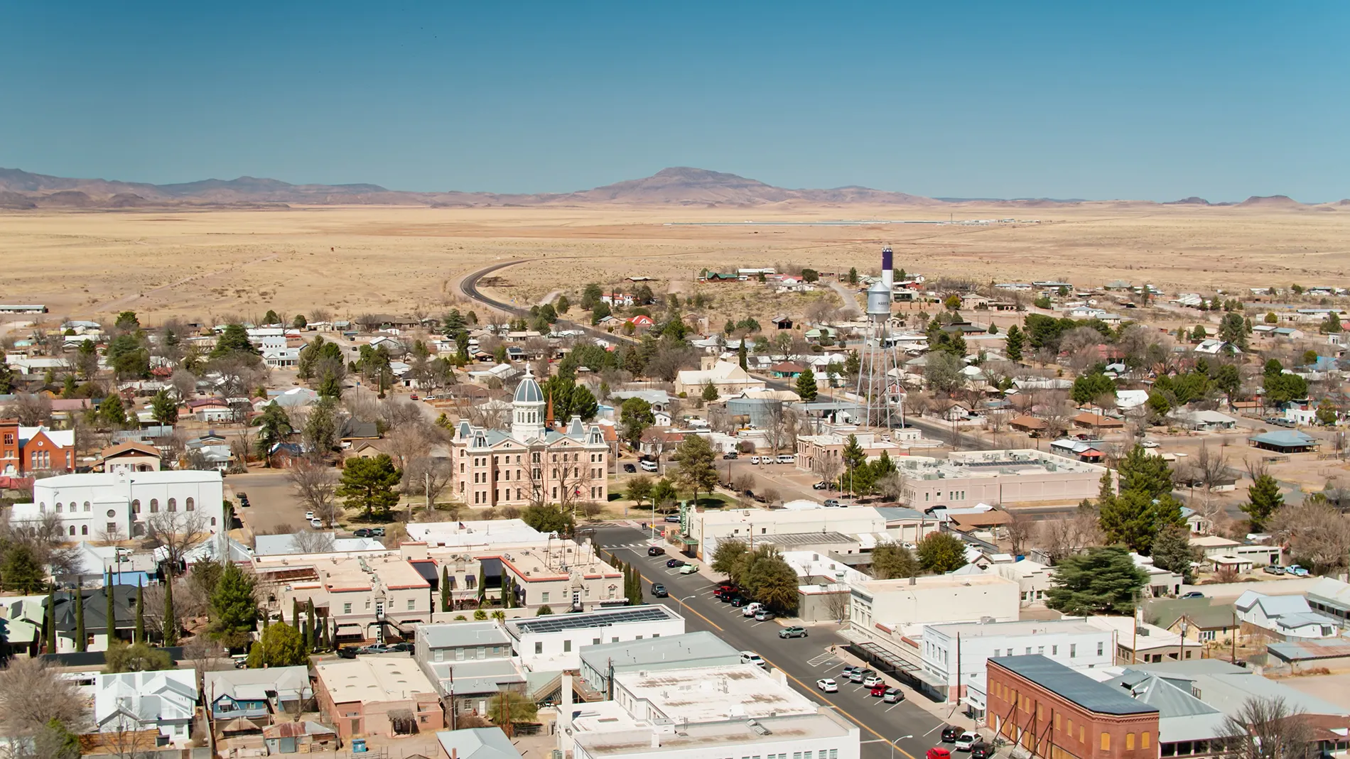 Practical Tips for Visiting Marfa's Art Attractions