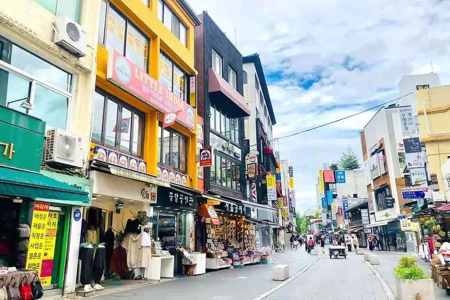 Những cửa hàng nổi bật tại Insadong