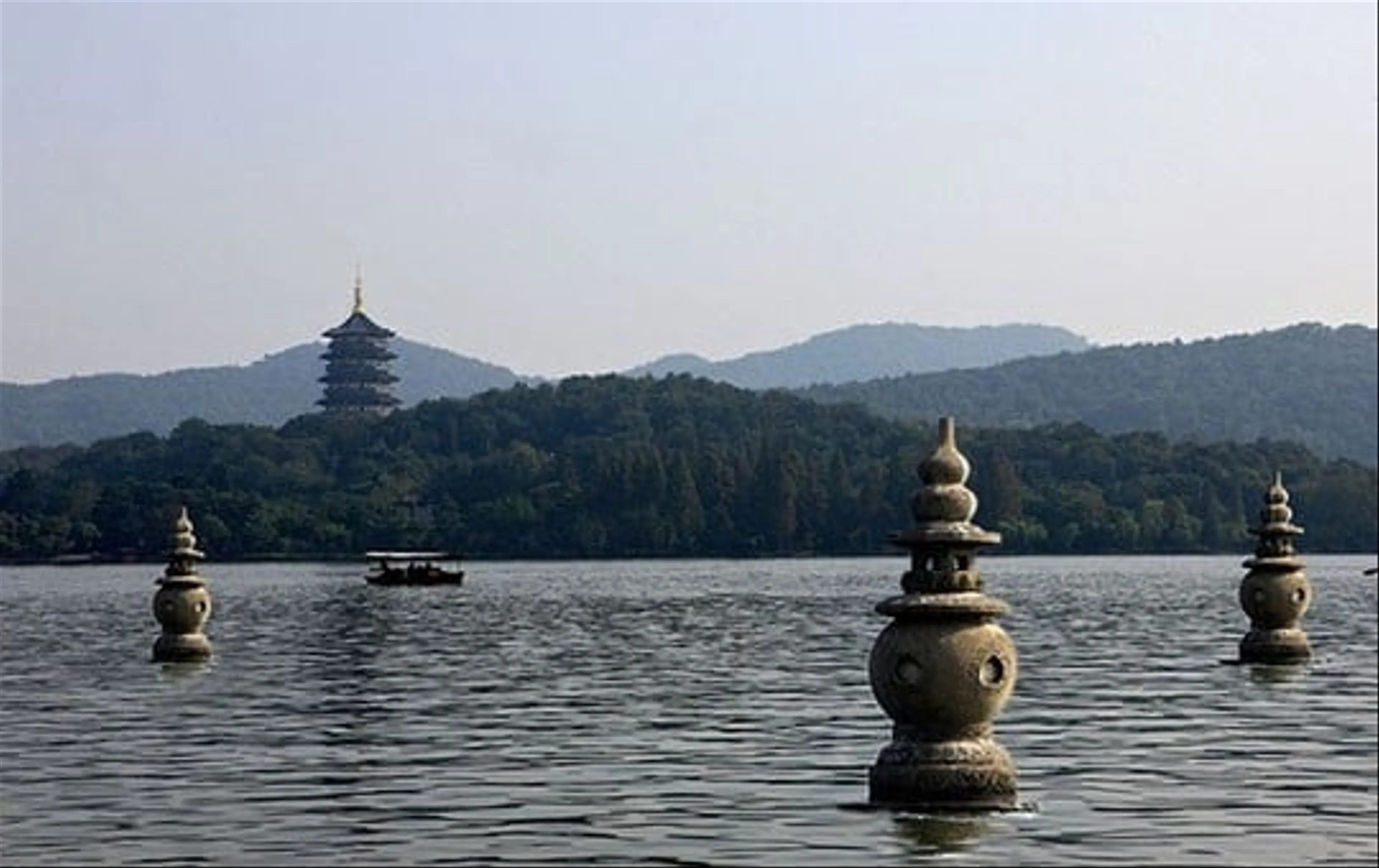Unveiling the Mysteries of Hangzhou's West Lake: A Traveler's Guide