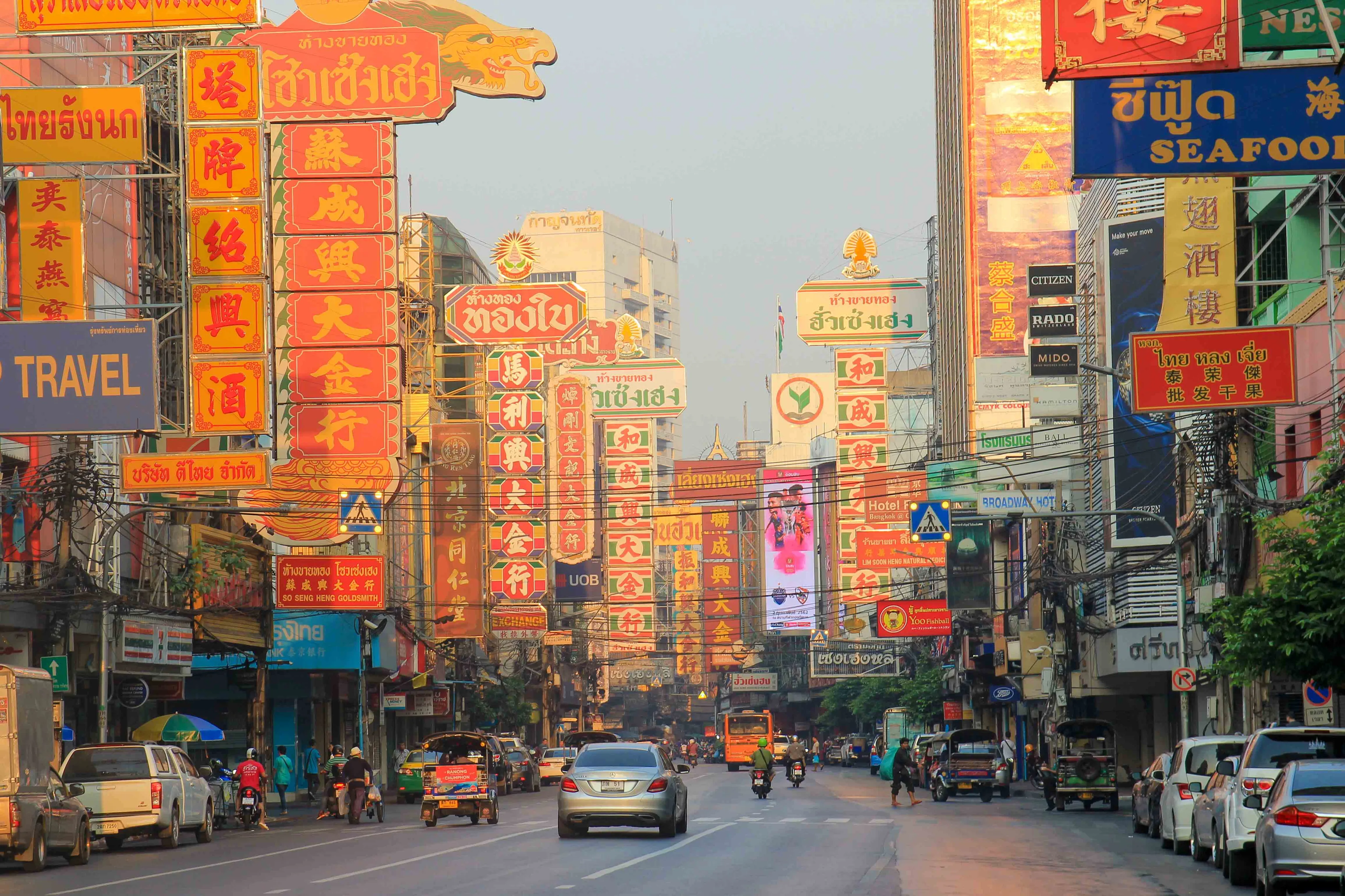 Giới thiệu về khu phố Tàu Yaowarat