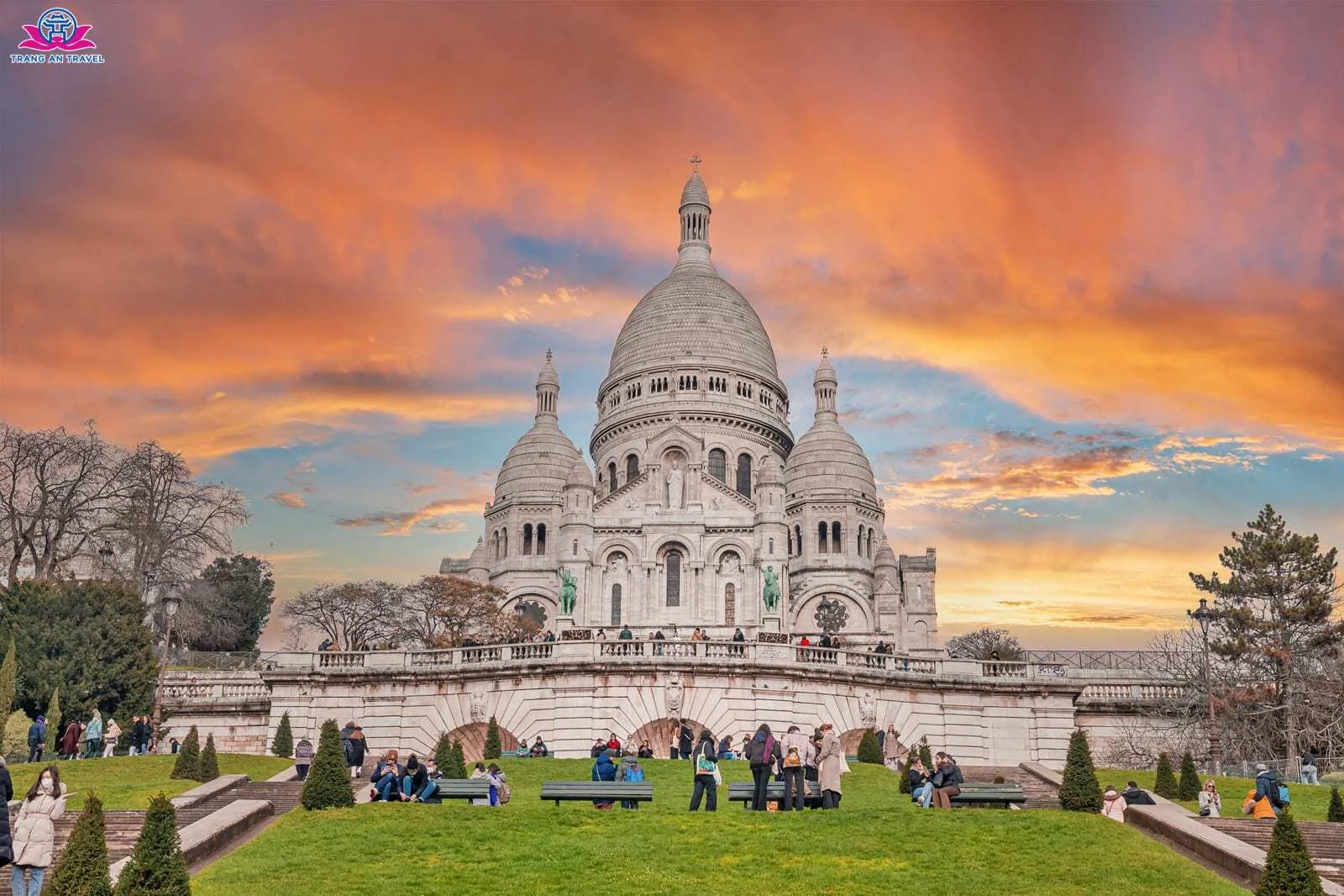 Mẹo Du Lịch và Lưu Ý Khi Thăm Montmartre