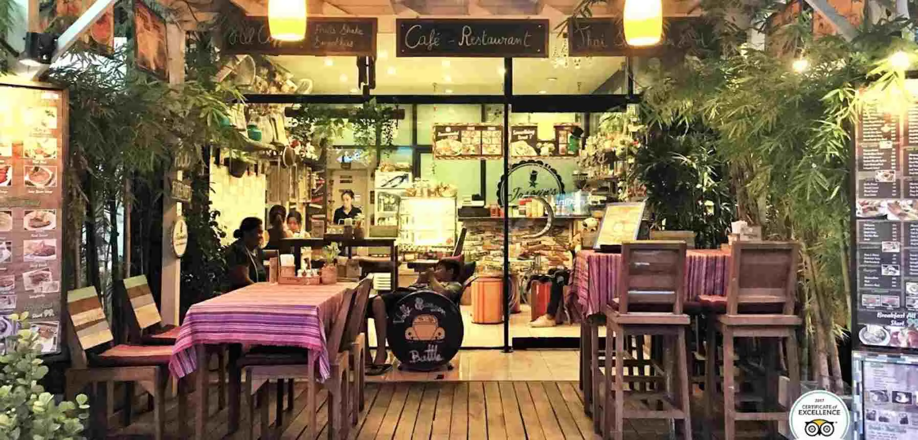 Quaint Cafes with a Thai Twist
