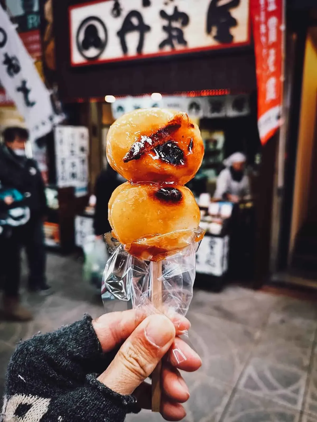 Understanding Japanese Street Food Etiquette
